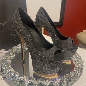Giuseppe Zanotti black glitter sparkle platform heels. 35.  With box.